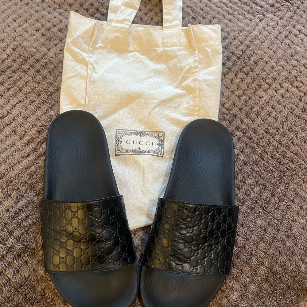 Gucci GG Micro Guccissima Pursuit Women Black Slides